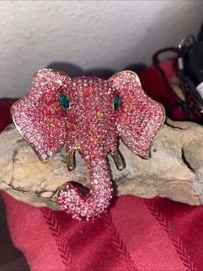 NEW Trunks Up Pink Rhinestoned Elephant Broach